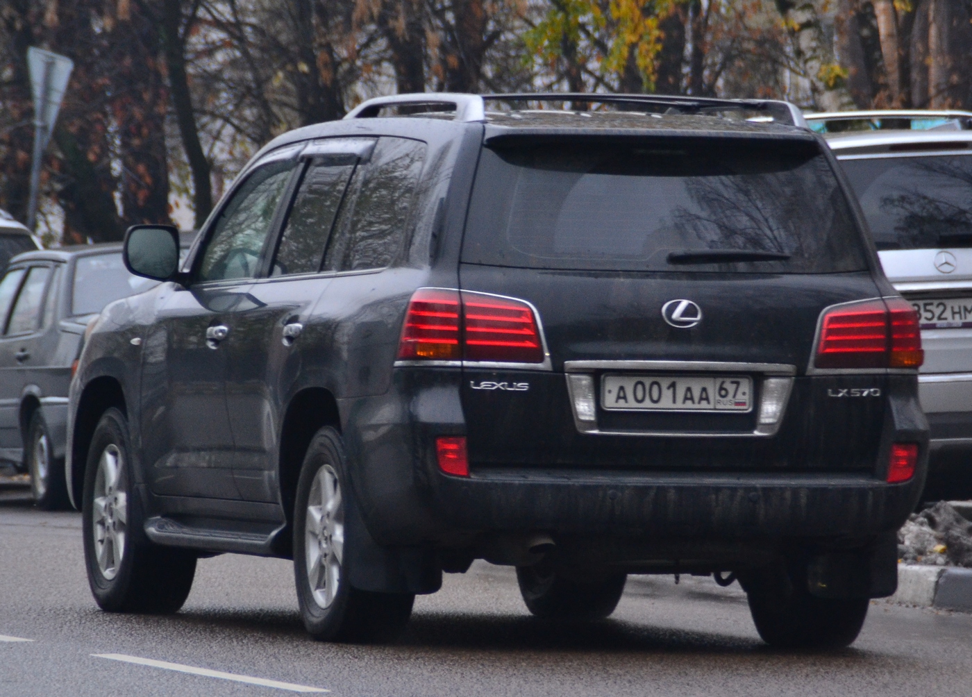 а 001 аа 67, Lexus LX 