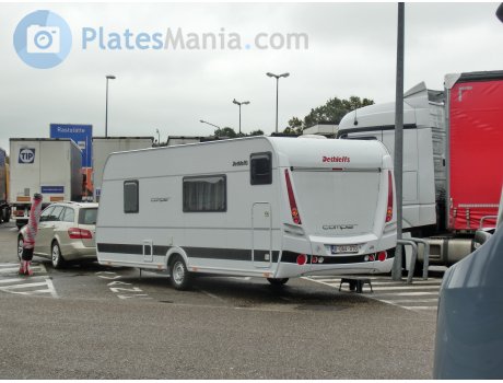 8-QAA-070, Dethleffs Camper