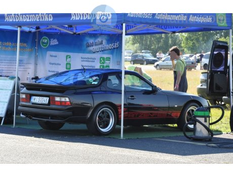 MIS-046, Porsche 944