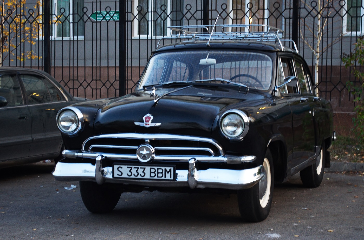 S 333 BBM, GAZ 21 Волга 