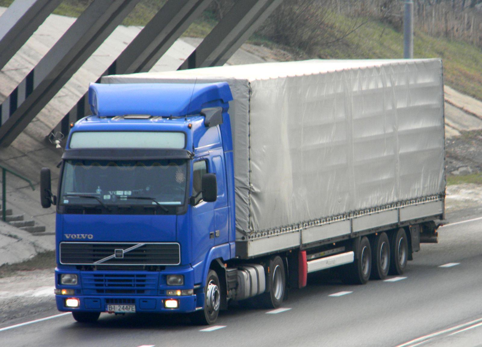 BI 2447E, Volvo FH 1st gen, 1993–2002