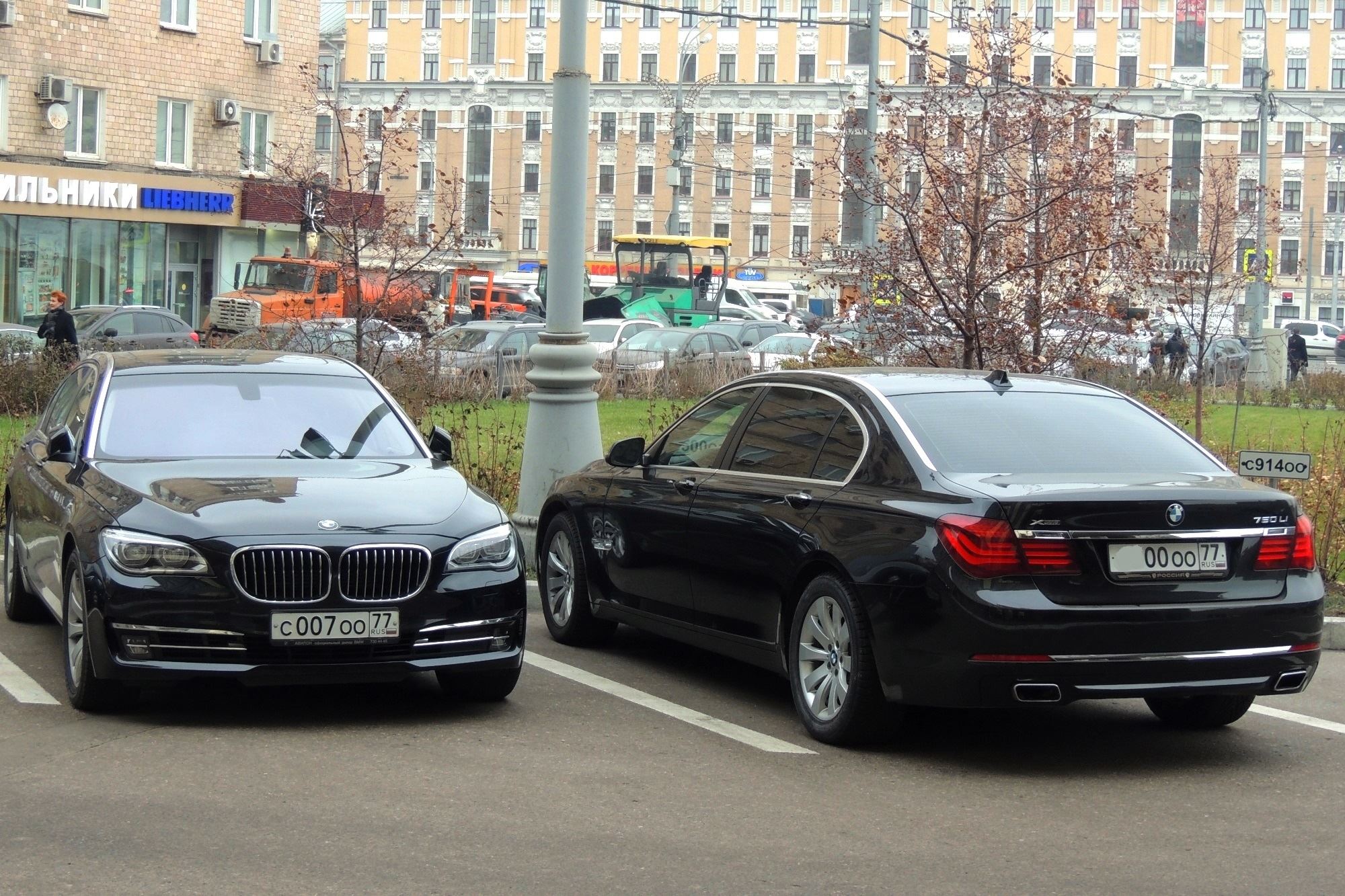с 007 оо 77, BMW 7 Series 5th gen (F01–F04), 2008–2015