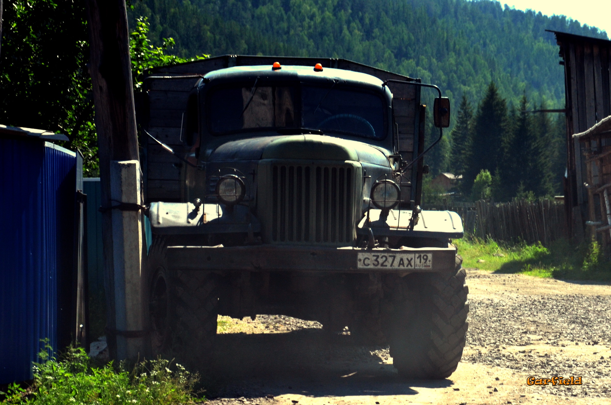 с 327 ах 19, ZIL 157 