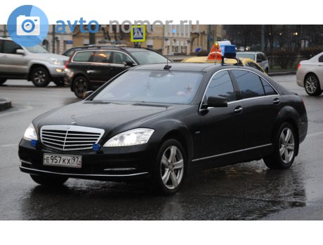 е957кх97, Mercedes-Benz S-Klasse