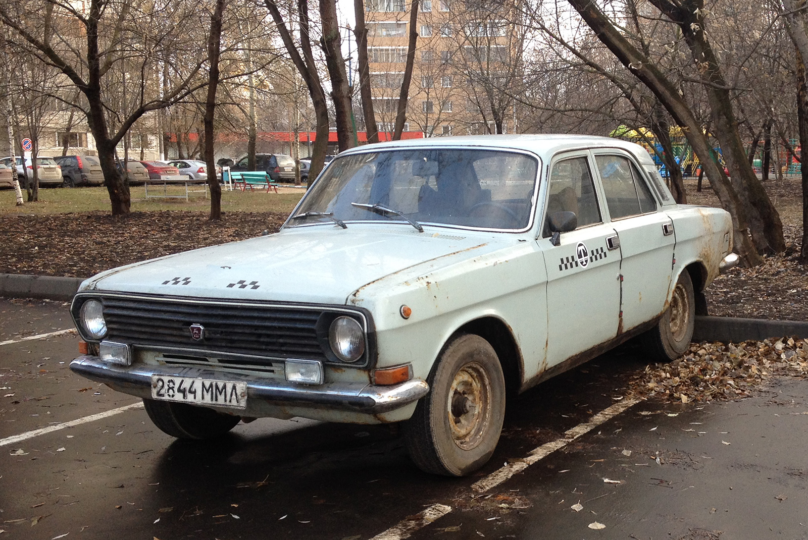 Волга 2410 такси