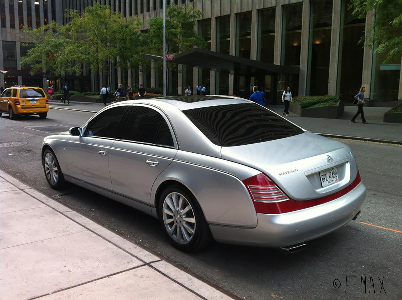 Maybach 57 2001