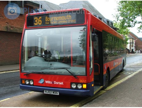 HJ02 WDG, Optare Excel