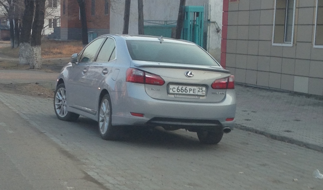 с 666 ре 25, Lexus HS 1st gen (ANF10), 2009–2018