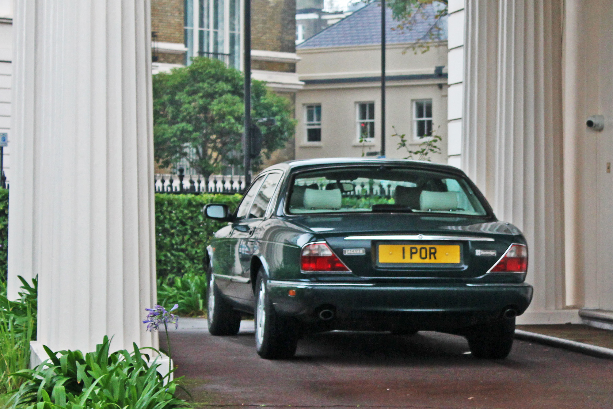 1POR, Jaguar Sovereign 4th gen (X308), 1997–2002
