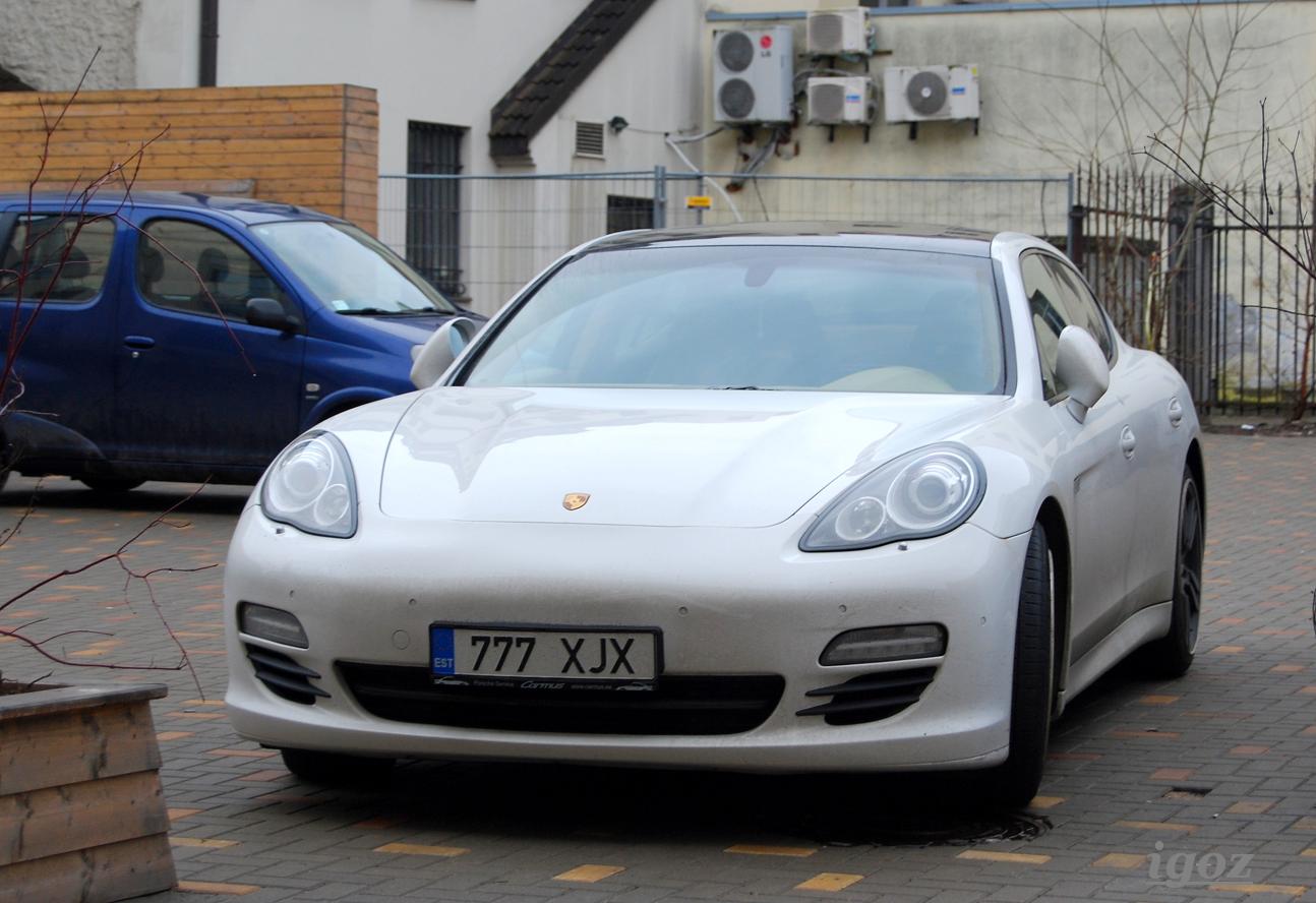777 XJX, Porsche Panamera 1st gen (970), 2009–2013