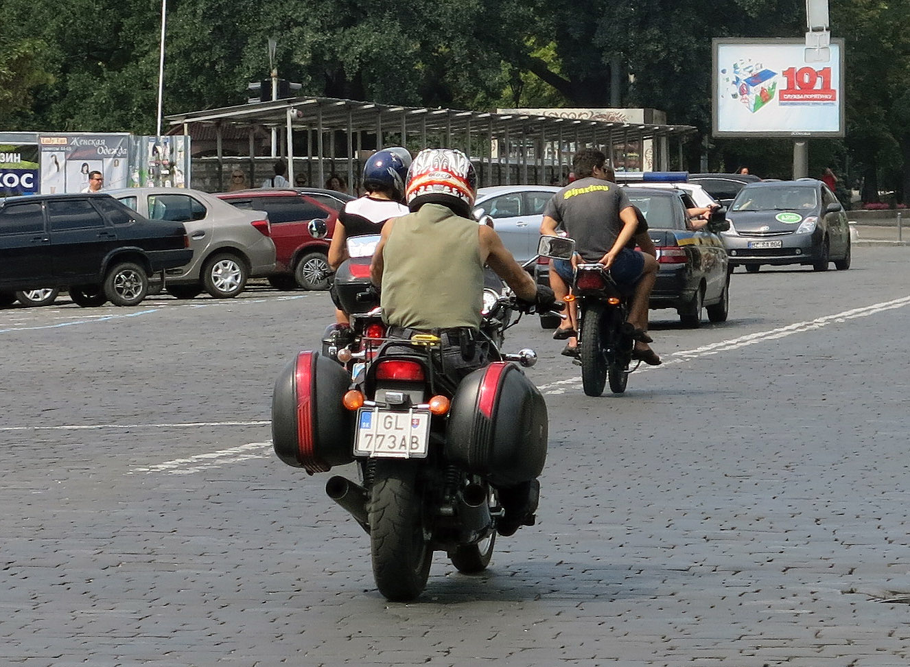 GL 773AB, Suzuki VX800 