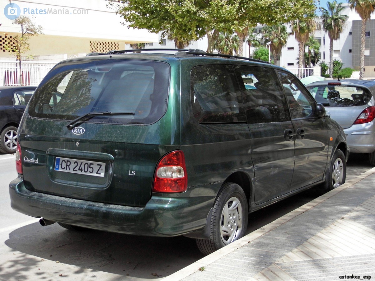 CR 2405 Z, Kia Carnival 1st gen (KV) 1998–2001