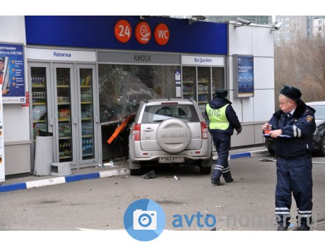 р562ат77, Suzuki Grand Vitara