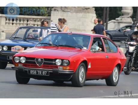 858 TR 87, Alfa Romeo Alfetta