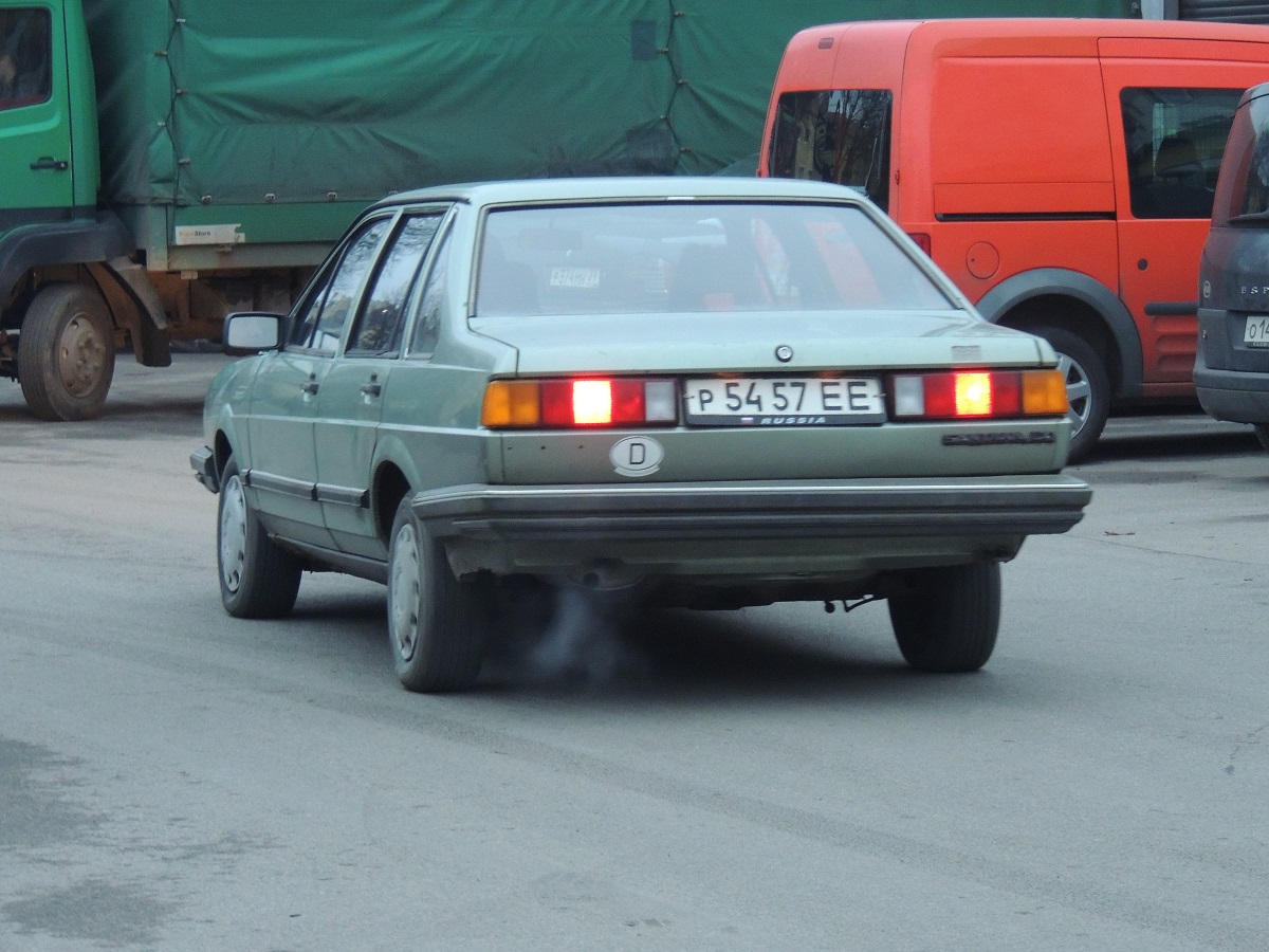 р 5457 ЕЕ, Volkswagen Santana 