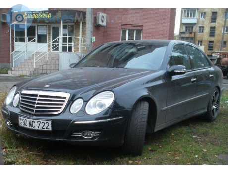 90 MC 722, Mercedes-Benz E-Klasse
