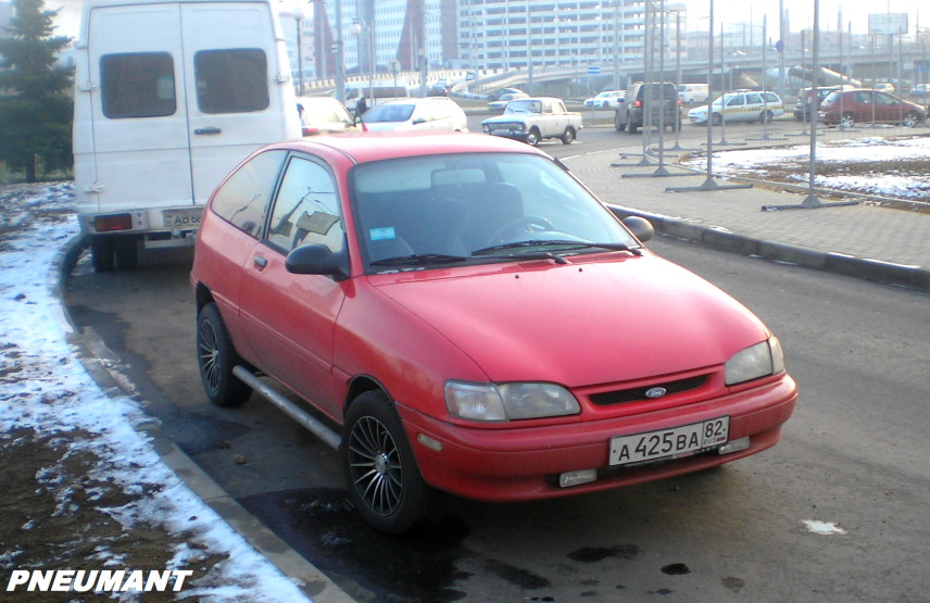 а 425 ва 82, Ford Aspire 1st gen 3-door Hatch (BT57), 1993–1996