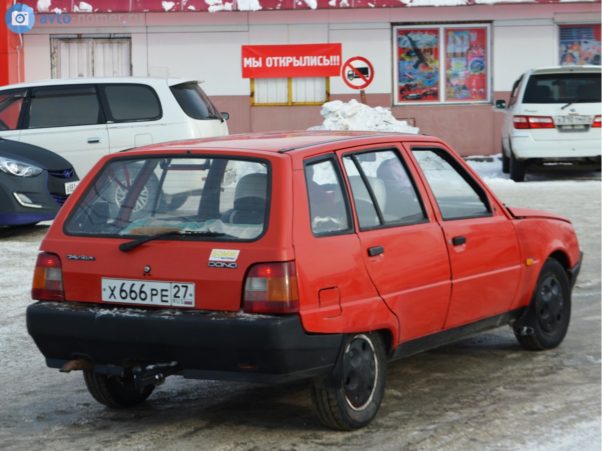 Таврия екатеринбург. ЗАЗ-1105 Таврия. ЗАЗ 1105. ГАЗ 1105. ЗАЗ Таврия 5 дверная.