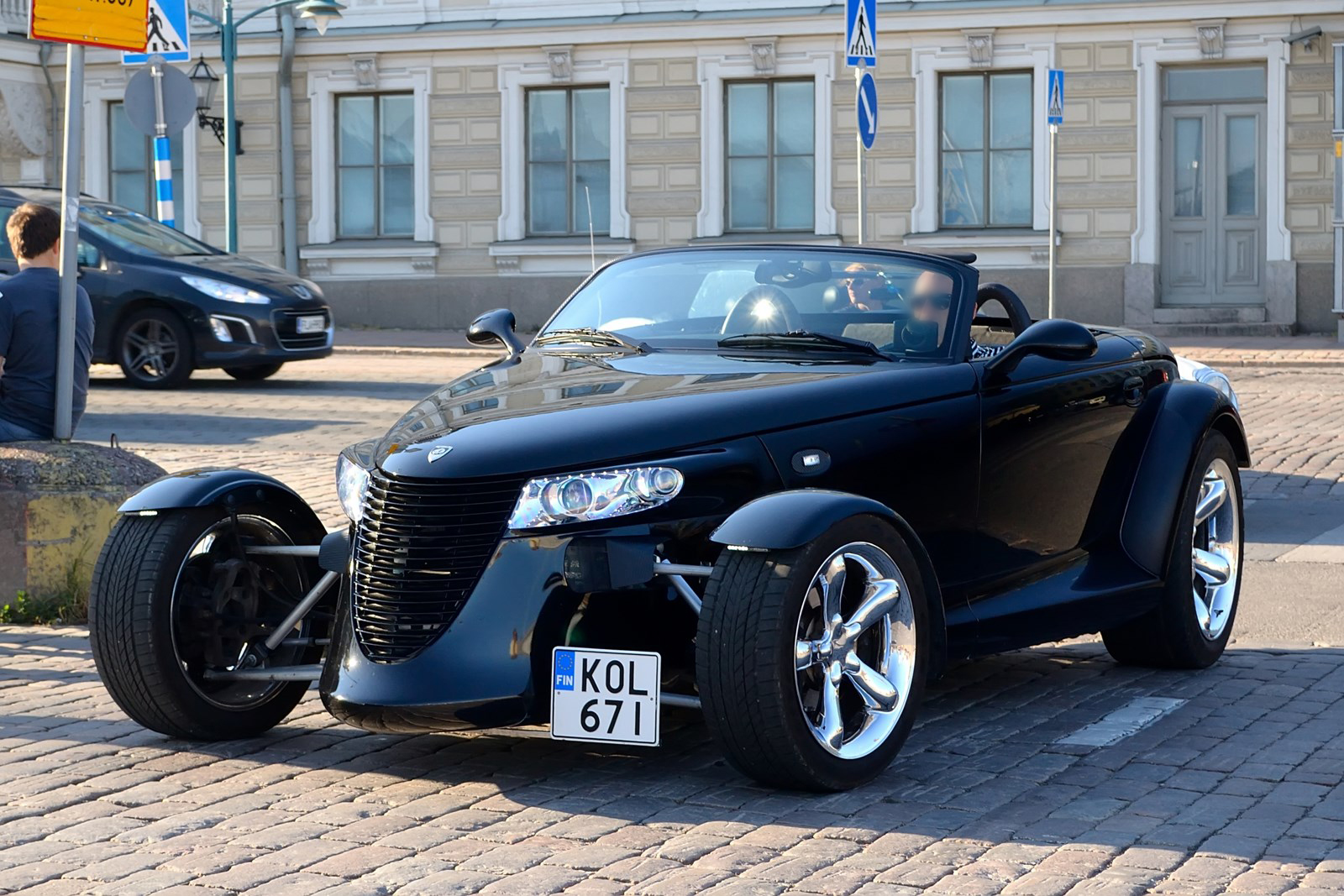 Plymouth Prowler с прицепом