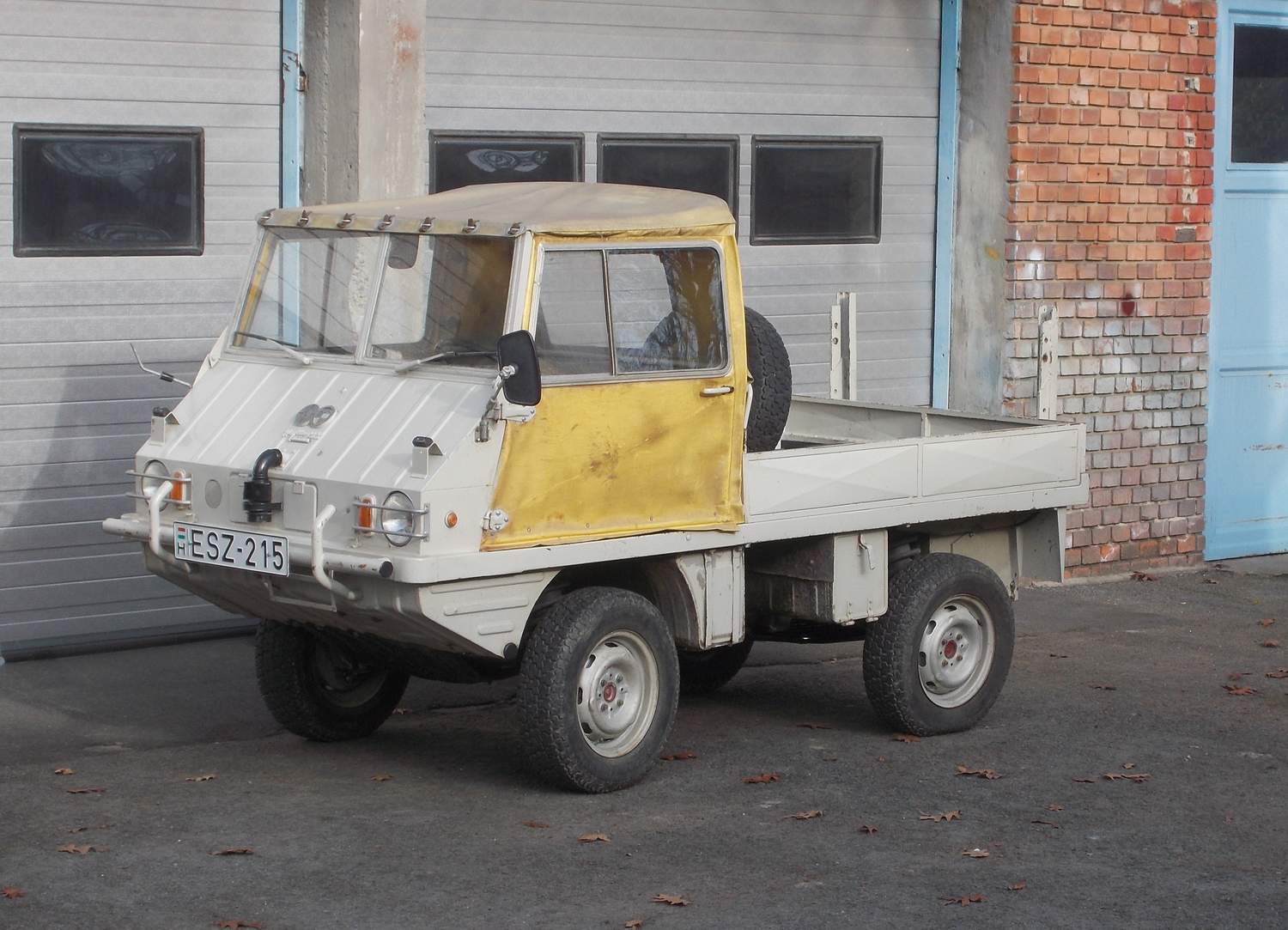 ESZ-215, Steyr Daimler-Puch Haflinger 