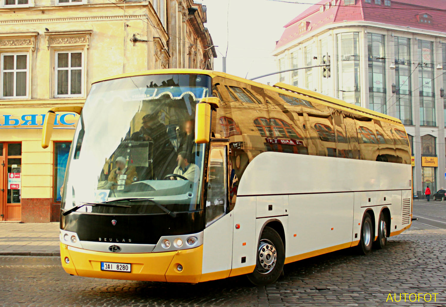 3AI 8280, Beulas Aura 