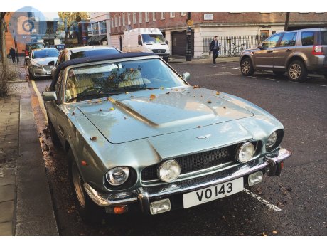 VO 143, Aston Martin V8 Volante