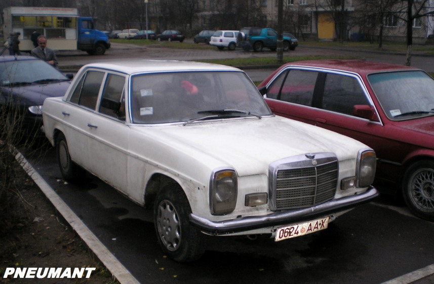 0624 AAX, Mercedes-Benz E-Klasse 200–280 Sedan (W114/W115), 1967­–1976