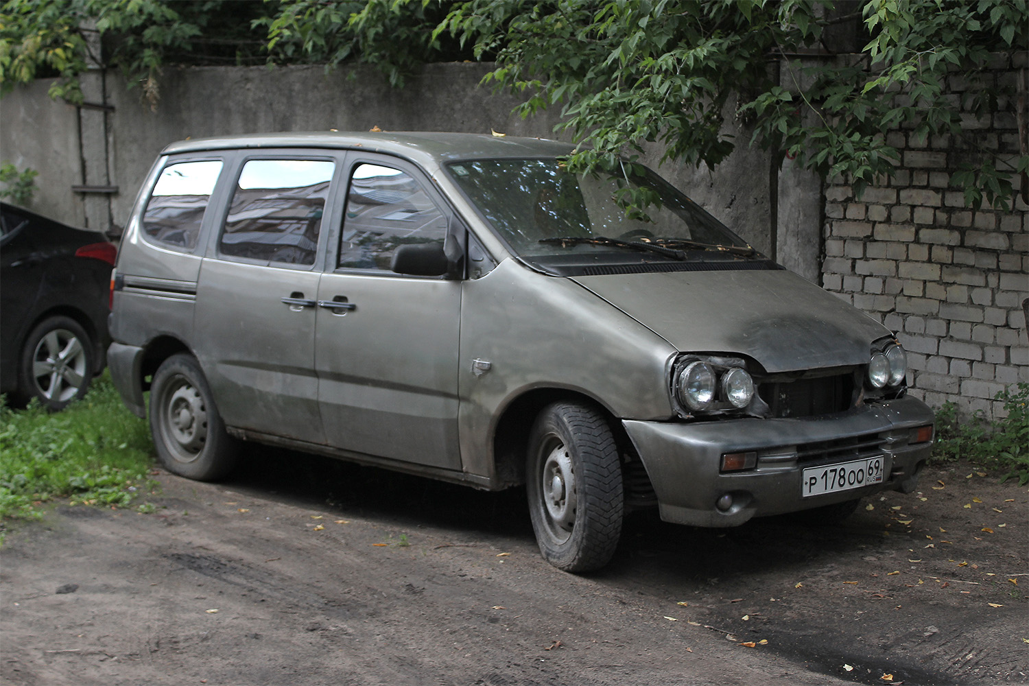 Фото lada надежда