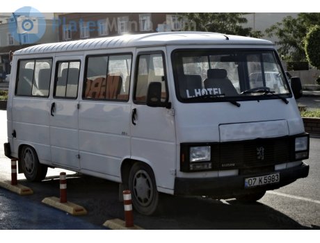 07 K 5983, Peugeot J9