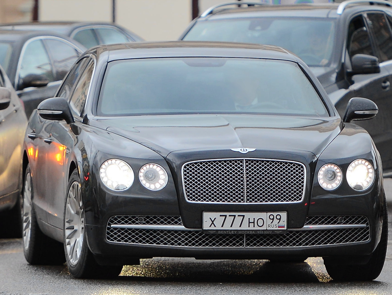 х 777 но 99, Bentley Flying Spur 2nd gen (D1), 2013–2019