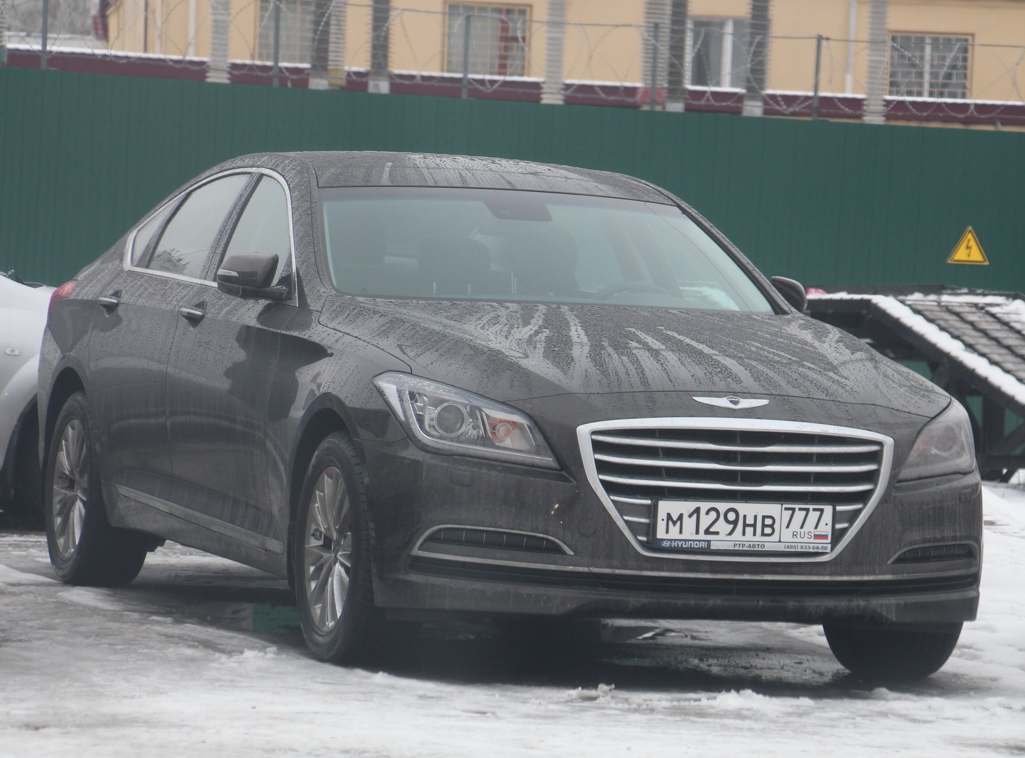 м 129 нв 777, Hyundai Genesis 2nd gen (DH), 2013–2016