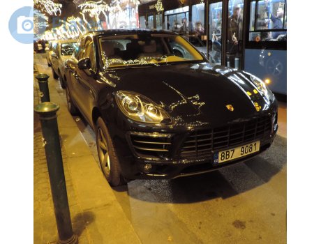 8B7 9081, Porsche Macan