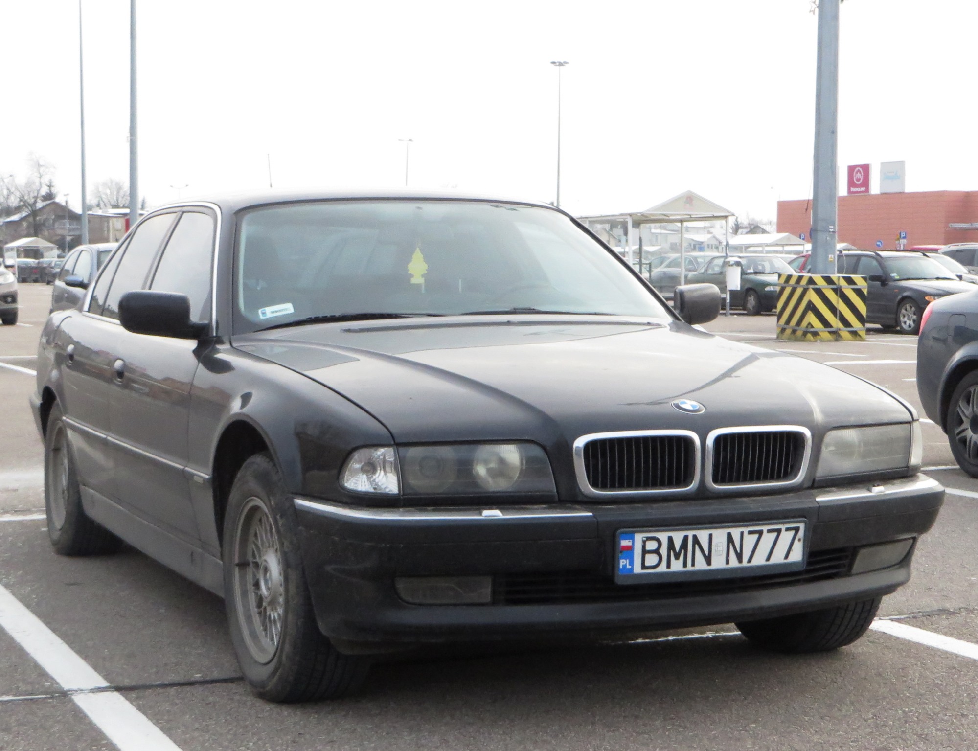 BMN N777, BMW 7 Series 3rd gen (E38), 1995–2001