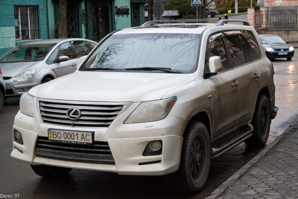 BO 0001 AC, Lexus LX 