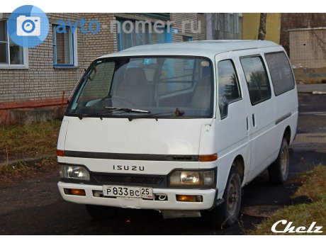 р833вс25, Isuzu Fargo