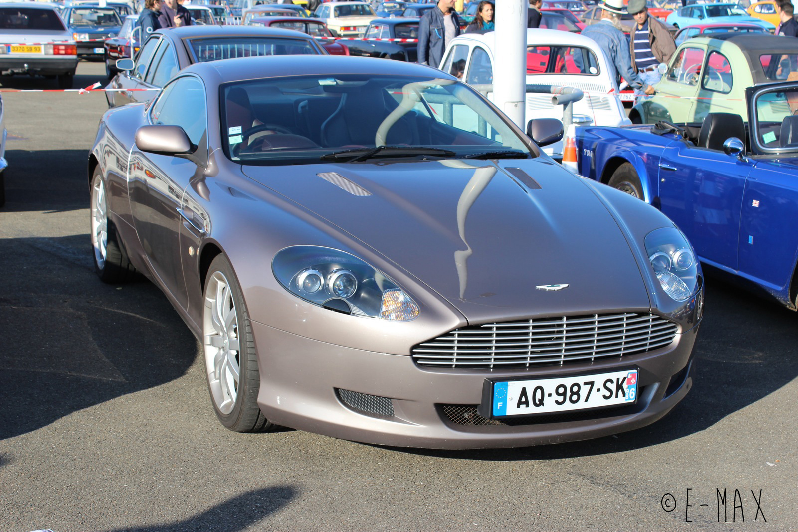 AQ-987-SK, Aston Martin DB9 Coupé (VH300), 2004–2012