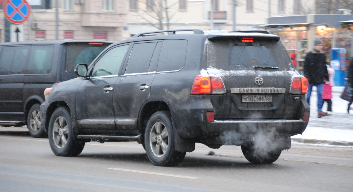 м 100 мм 150, Toyota Land Cruiser 200 (J200), 1st facelift, 2011–2015