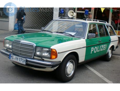 MG YH 970H, Mercedes-Benz E-Klasse