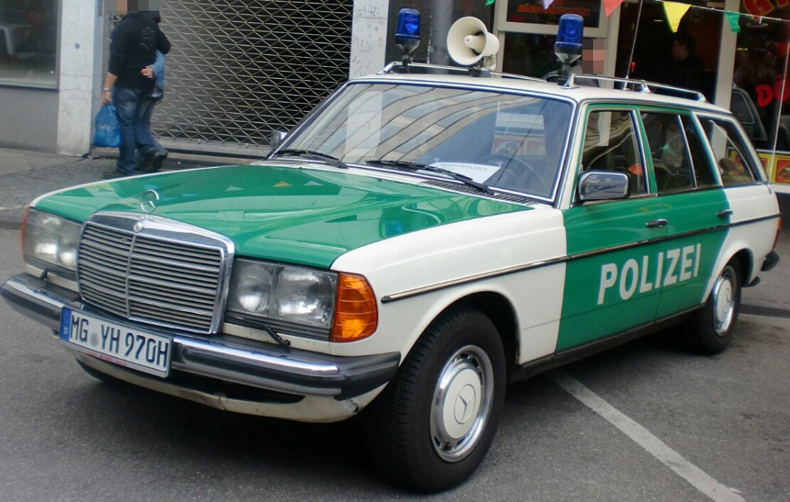MG YH 970 H, Mercedes-Benz E-Klasse 200T–300T Wagon (S123), 1975­–1986