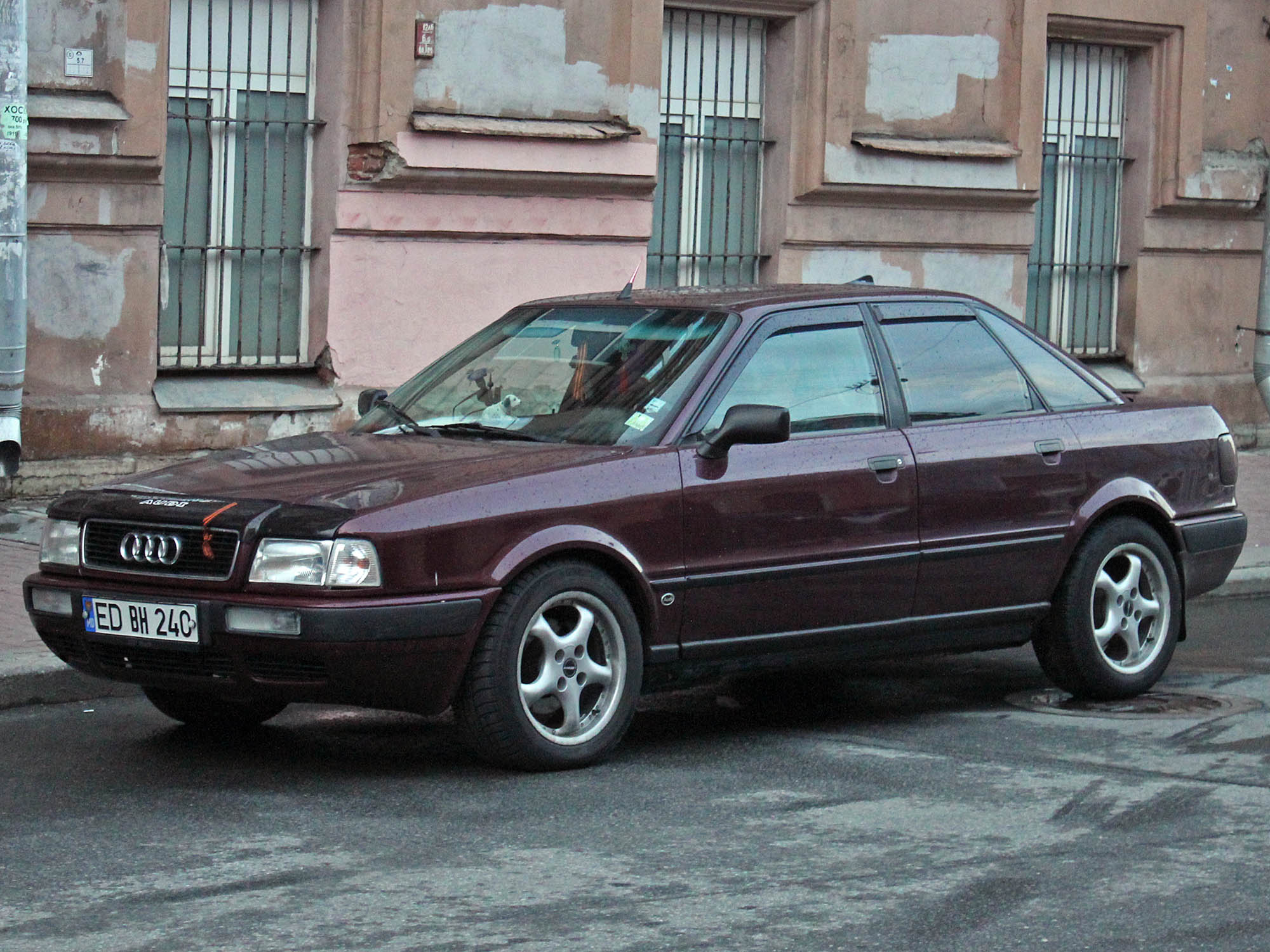 ED BH 240, Audi 80 4th gen Sedan (B4/8C2), 1991–1994