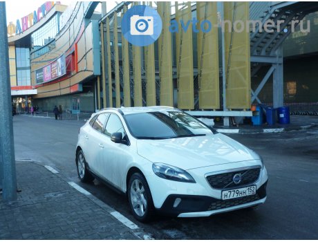 н779нн152, Volvo V40