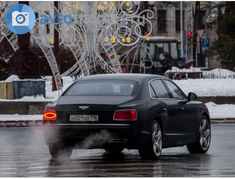 н001хо116, Bentley Flying Spur