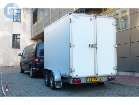 WS-NS-33, Saris Box Trailer