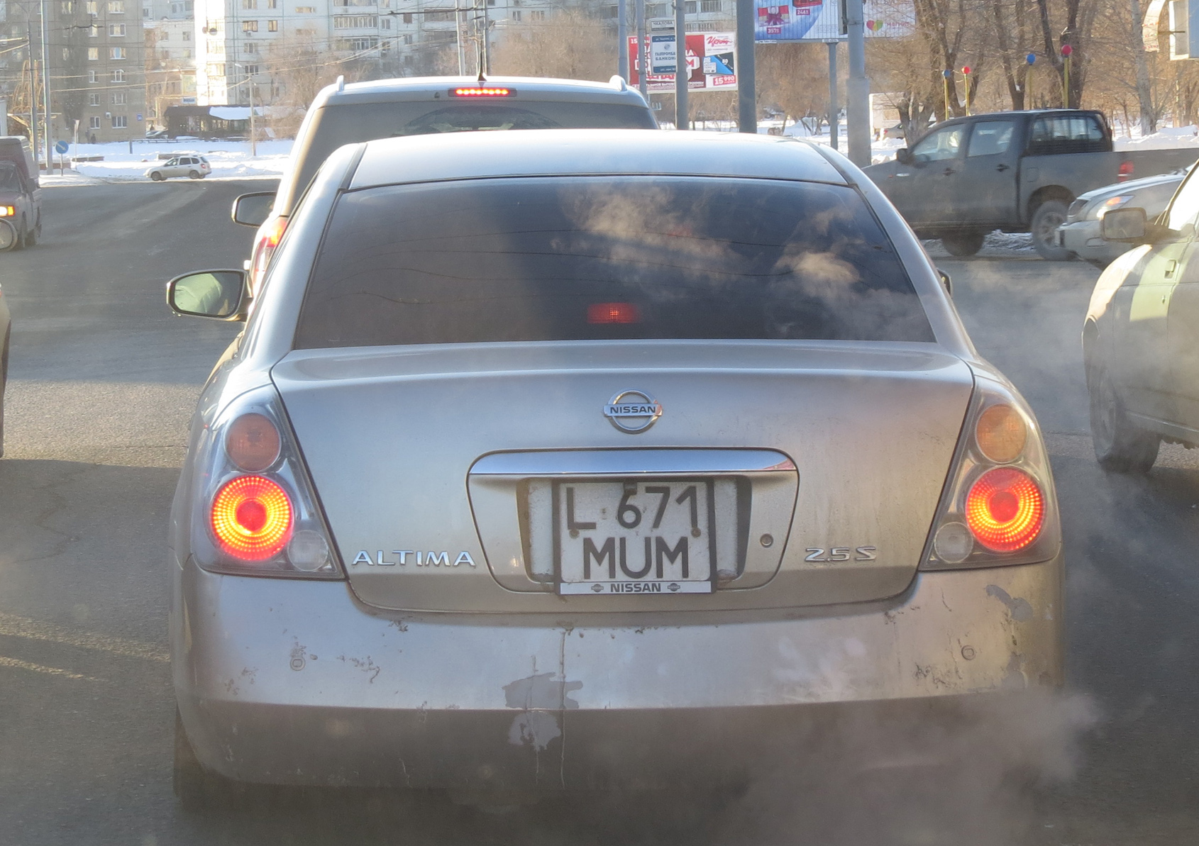 L 671 MUM, Nissan Altima 3rd gen (L31), 2001–2006