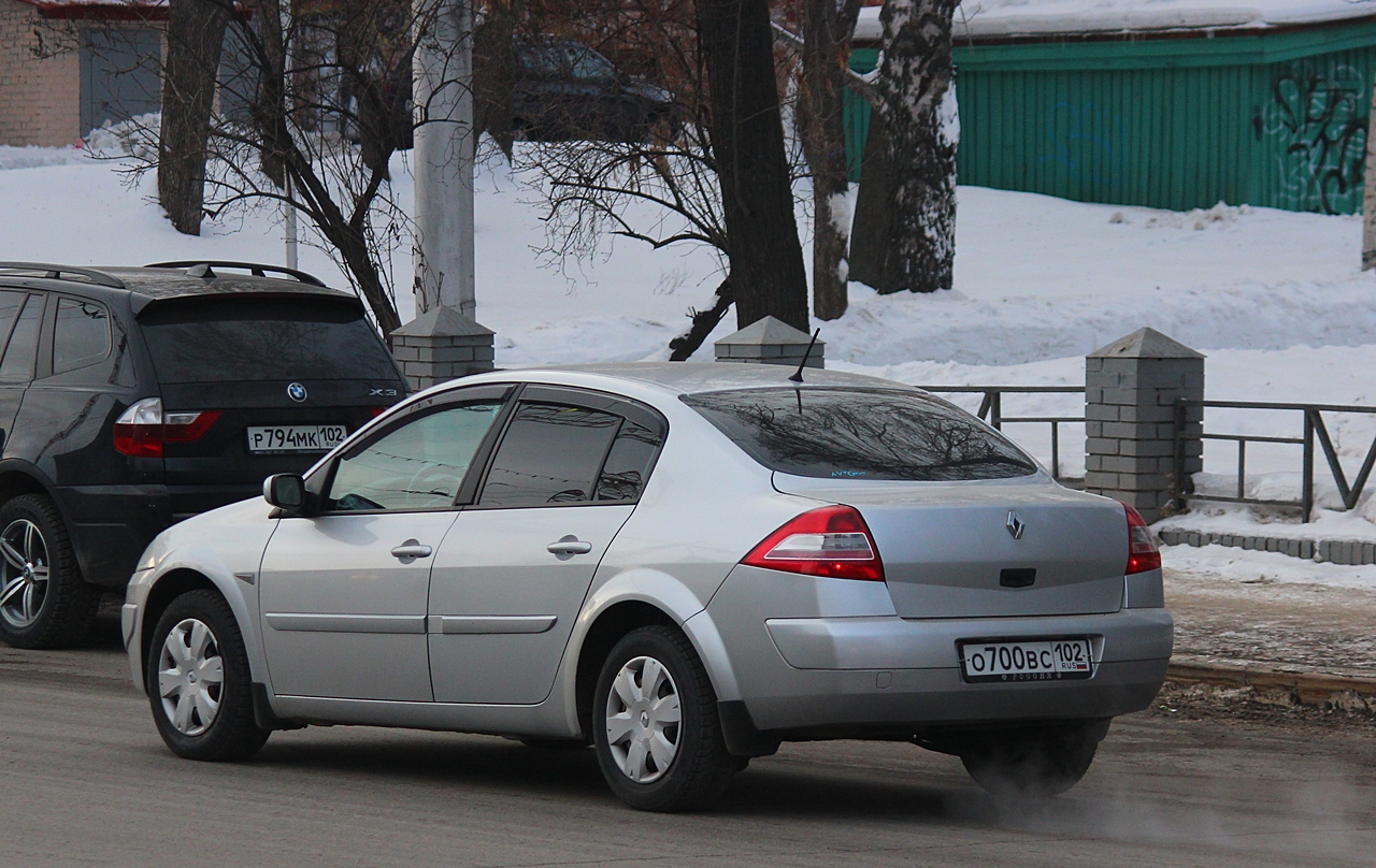 о 700 вс 102, Renault Mégane 