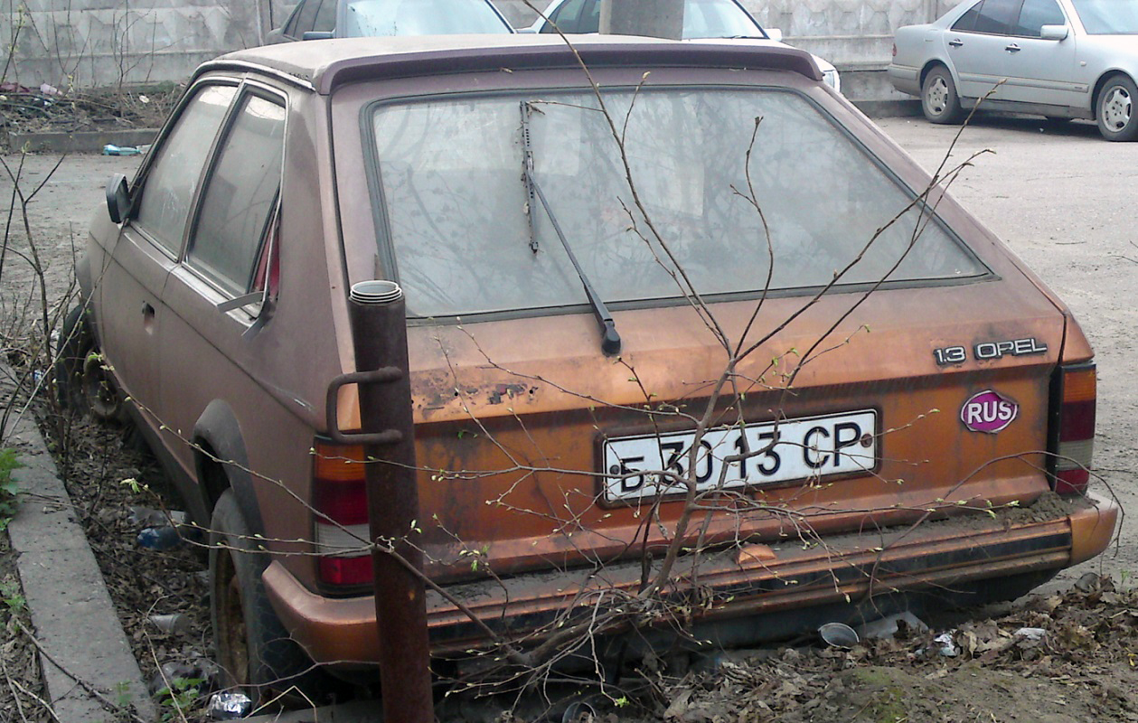 б 3013 СР, Opel Kadett 4th gen 2-door Sedan/3-door Hatch (D), 1979–1984