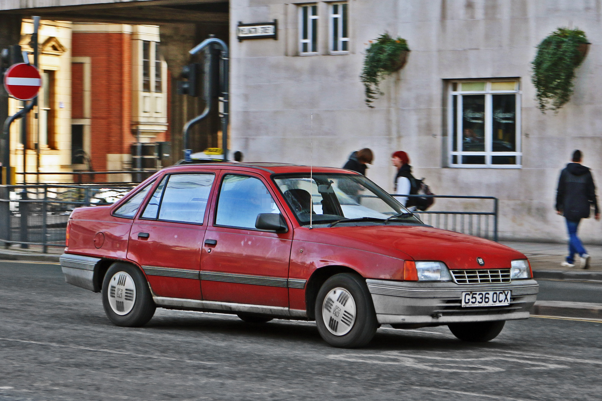 G536OCX, Vauxhall Belmont 1st gen (T85), 1986–1991