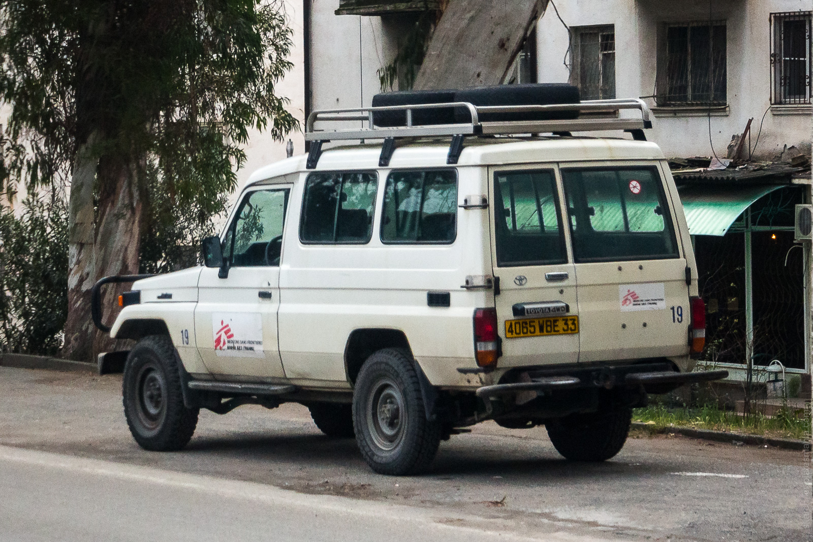 4065 WBE 33, Toyota Land Cruiser 70 3-door Troop Carrier (J75/J78), 1984–2007