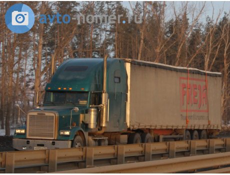 у013ов26, Freightliner FLD