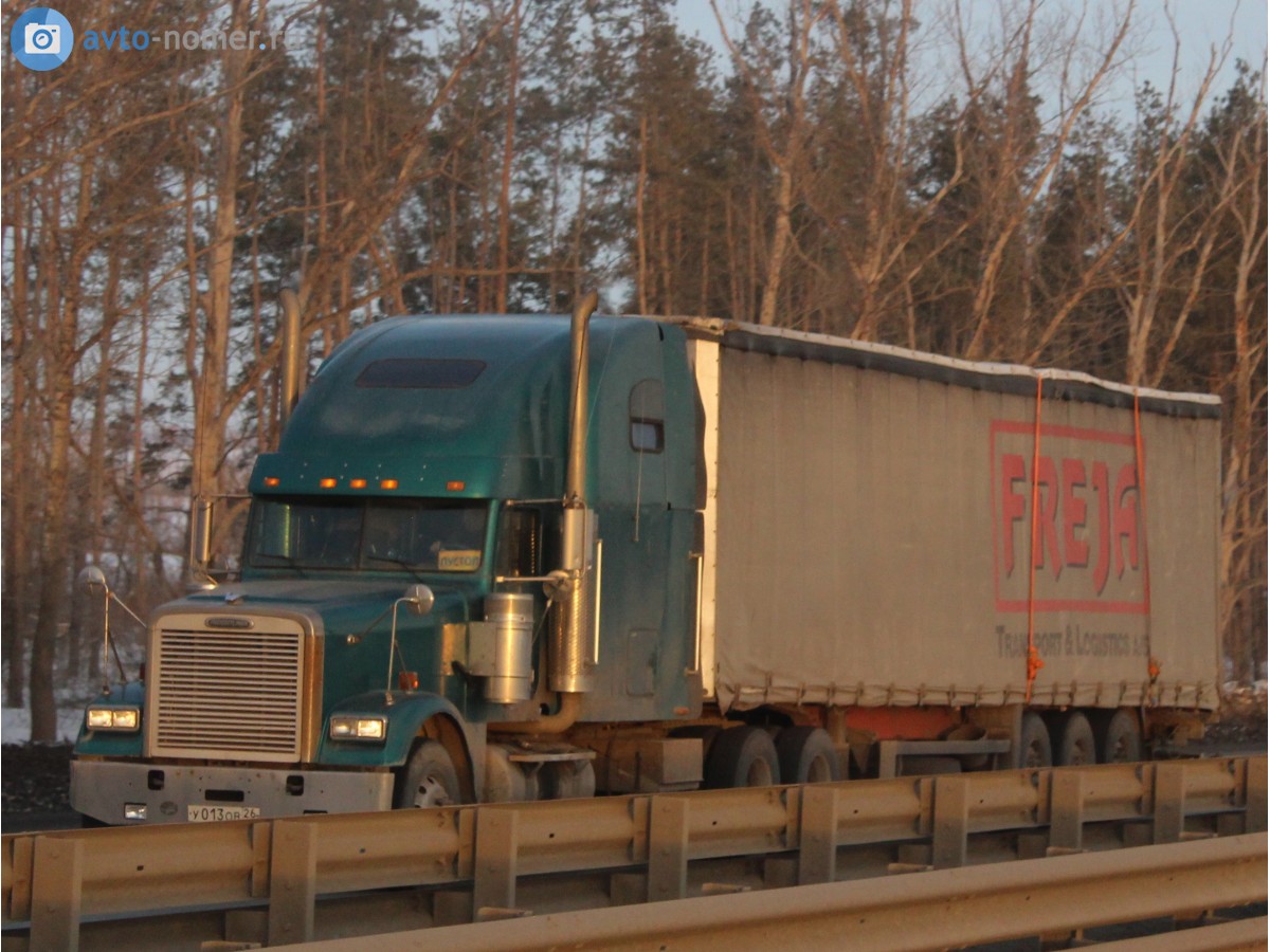 у 013 ов 26, Freightliner FLD Classic, 1991–2009